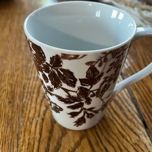 Paula Deen Tatnall Street mug. White with brown floral details. Great condition
